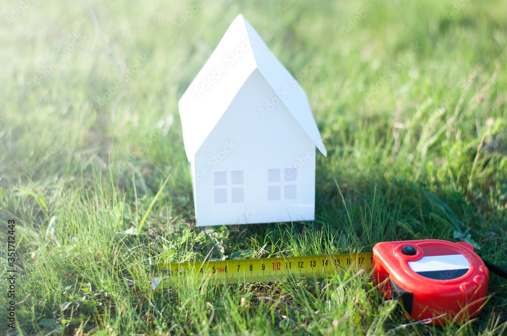 How do I measure my garden for a marquee?